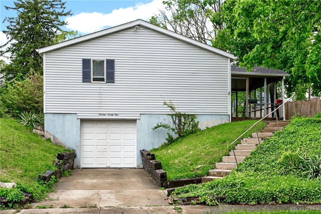 1321 Amherst Property Photo 45