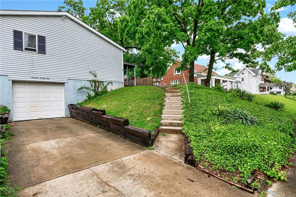 1321 Amherst Property Photo 48