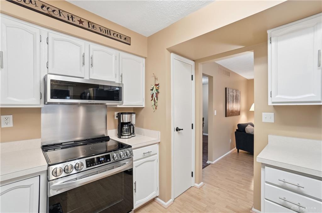 6130 Martingale Property Photo 31