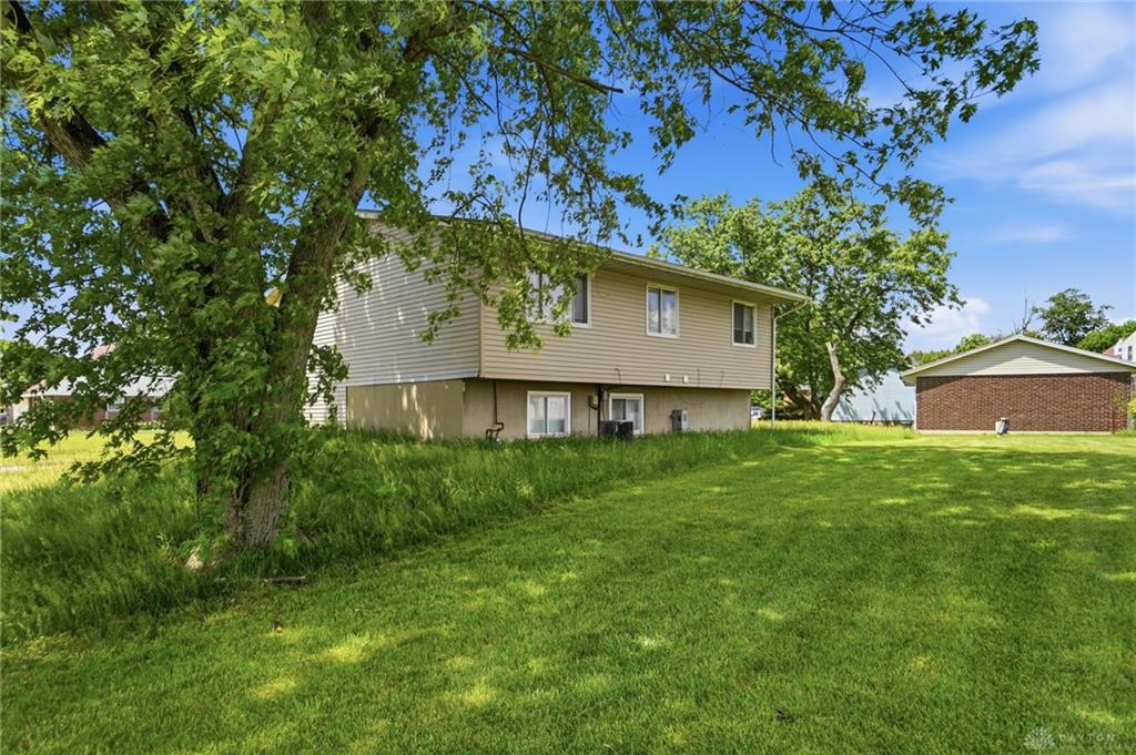 1805 Coretta Property Photo 42