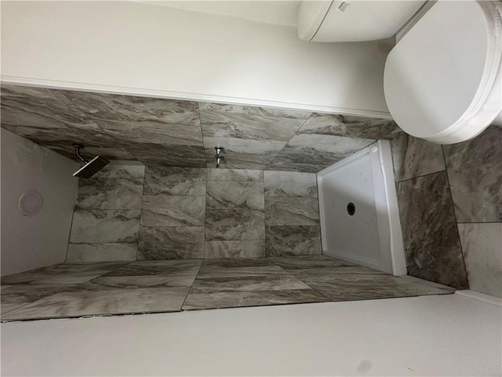228 Knox Property Photo 15