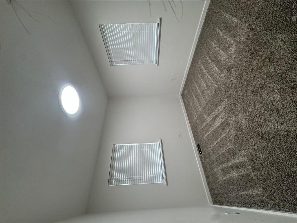 228 Knox Property Photo 17