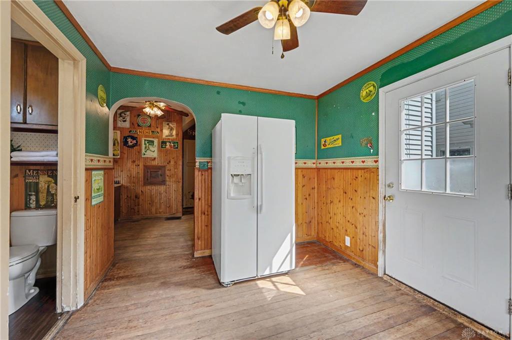 40 E Parkwood Property Photo 11