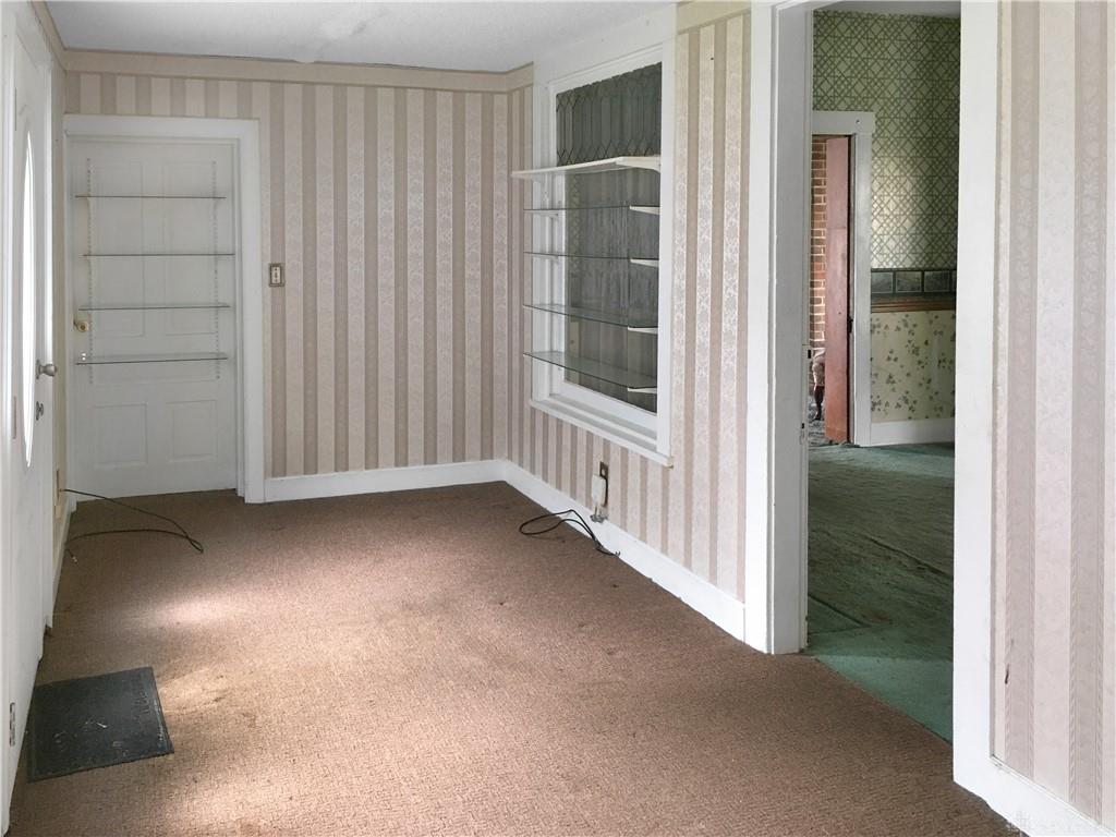 110 S River Property Photo 4