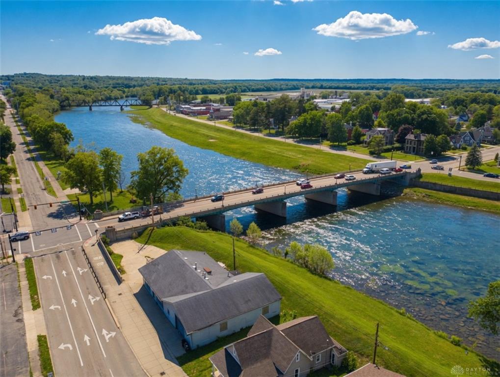 110 S River Property Photo 19