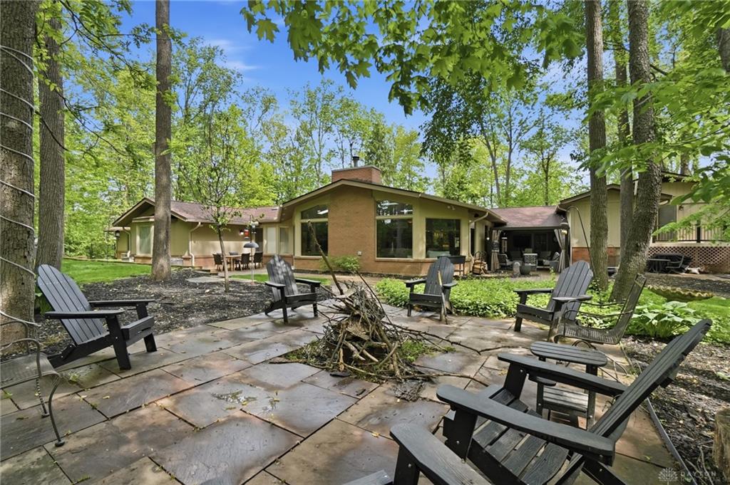 2780 E Spring Valley Property Photo 1