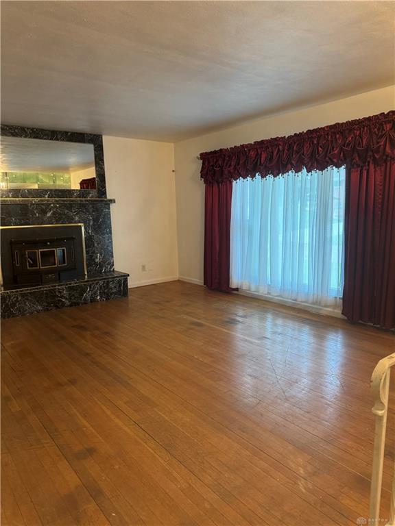 5562 Maefel Property Photo 10