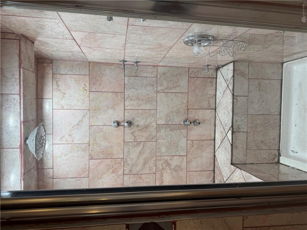 5562 Maefel Property Photo 14