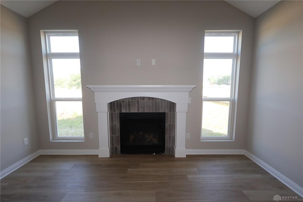 195 Tilly 0018 Property Photo 23