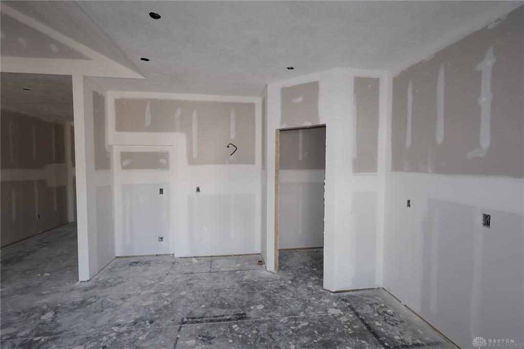 195 Tilly 0018 Property Photo 30
