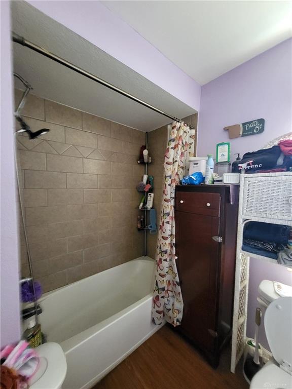 209 Hiddeson Property Photo 9