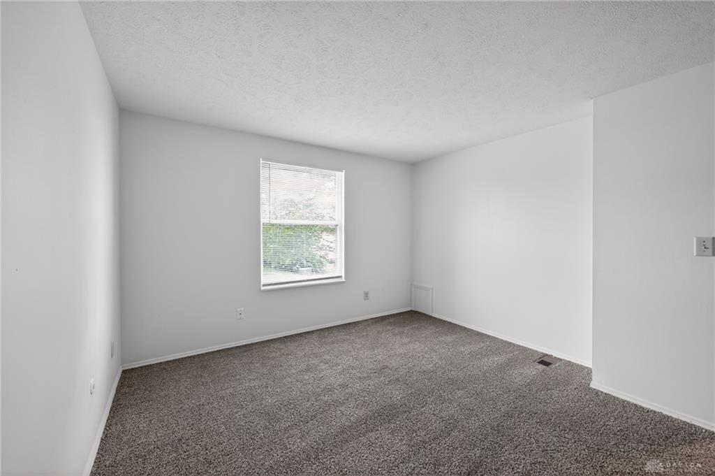 9455 Arboridge Property Photo 4