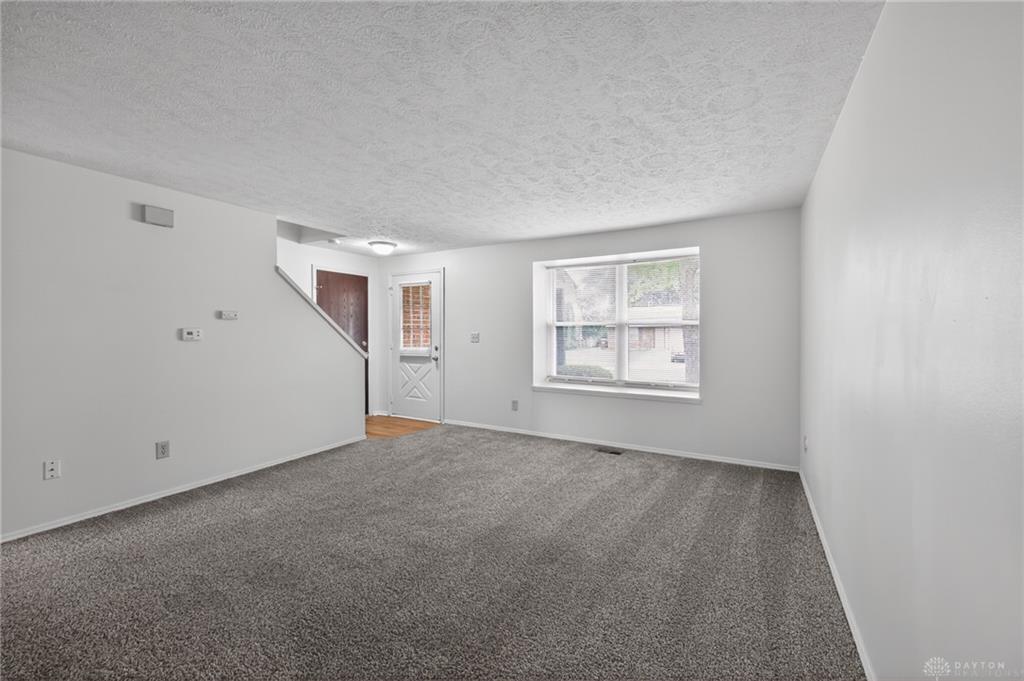 9455 Arboridge Property Photo 7