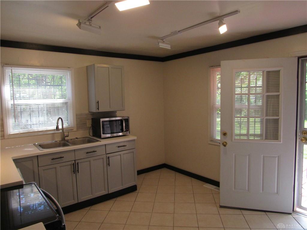 4214 Otis Property Photo 10