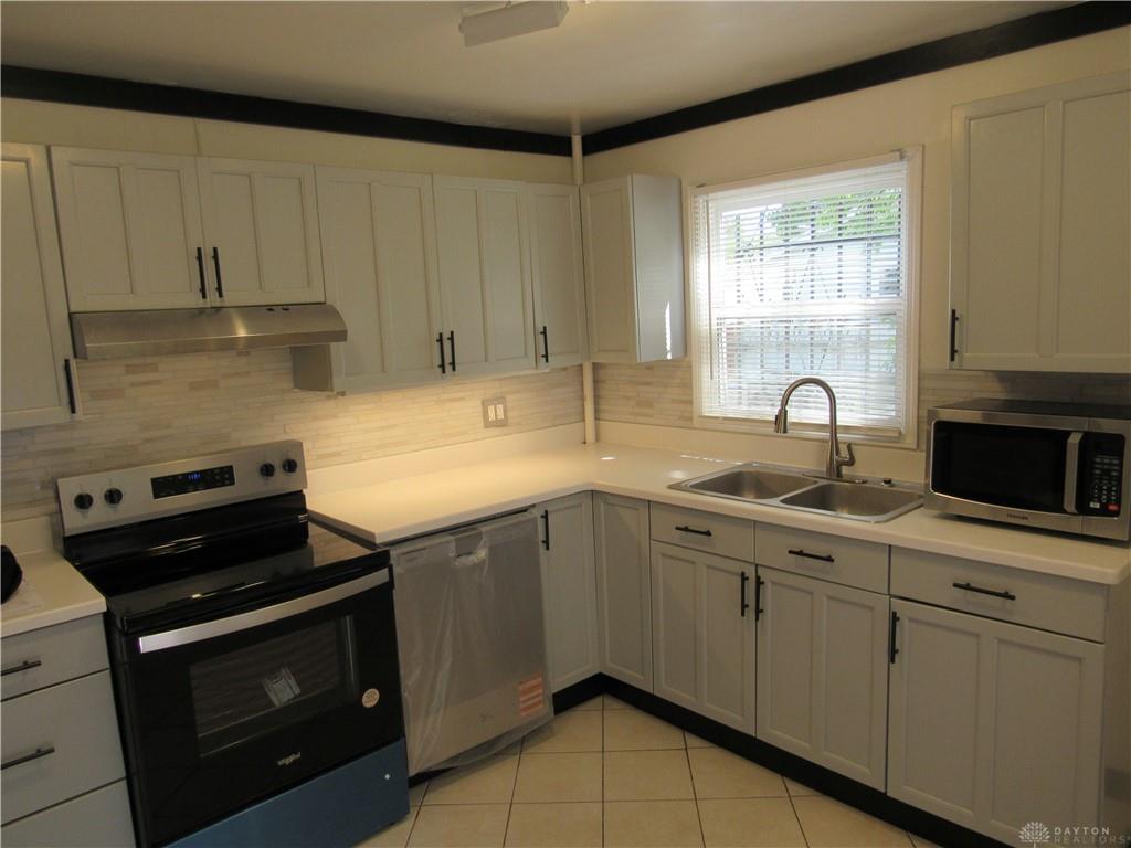 4214 Otis Property Photo 11