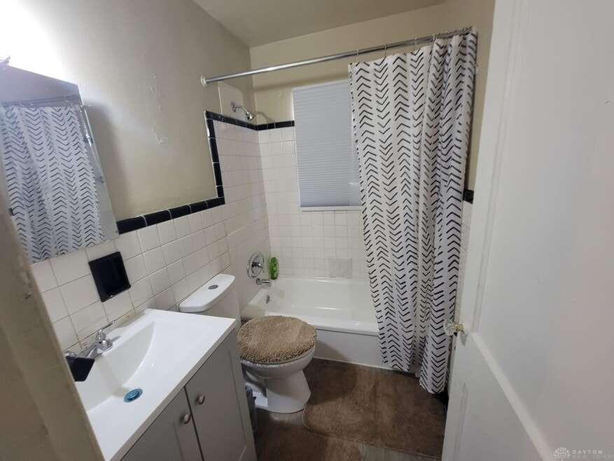58 W Nottingham Property Photo 12