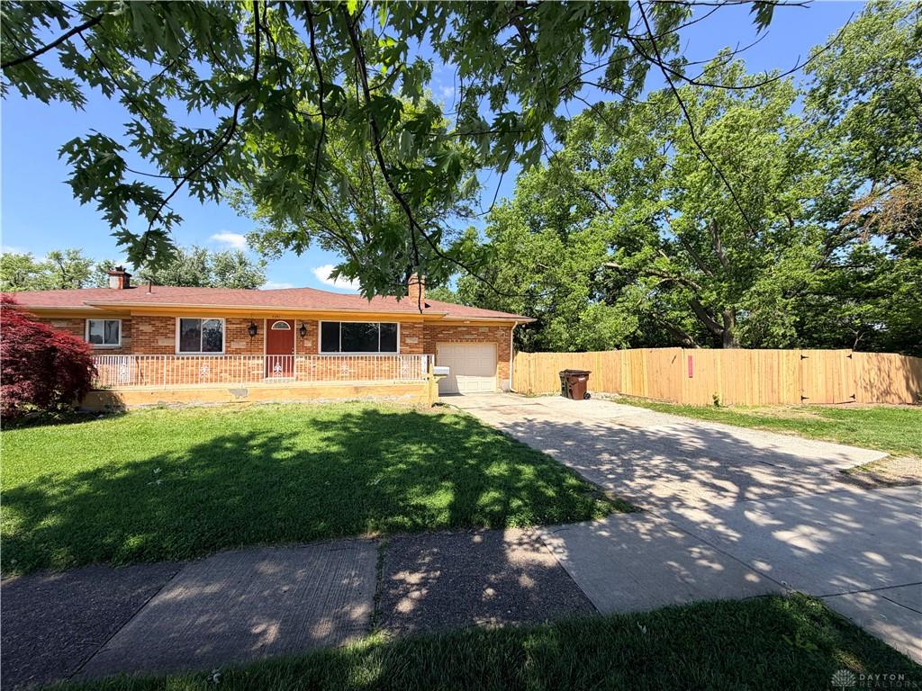 2281 E Stroop Property Photo 4