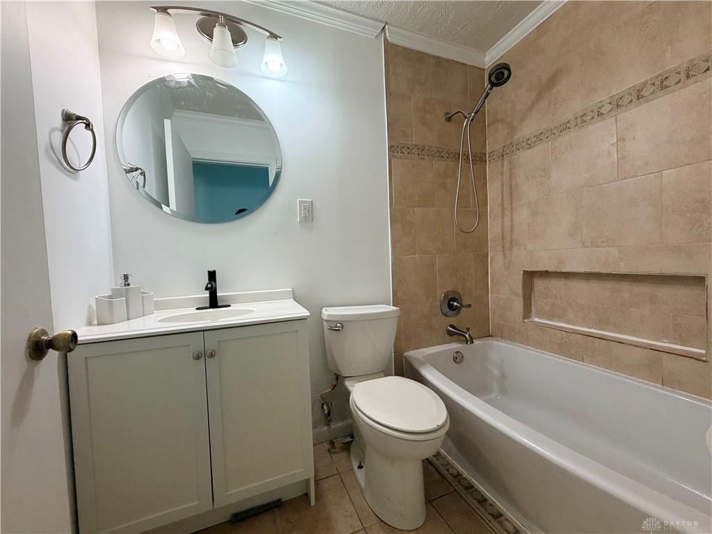 2281 E Stroop Property Photo 16