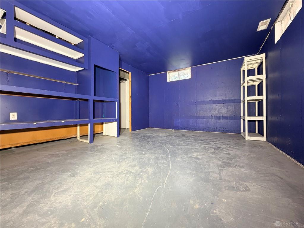 2281 E Stroop Property Photo 26