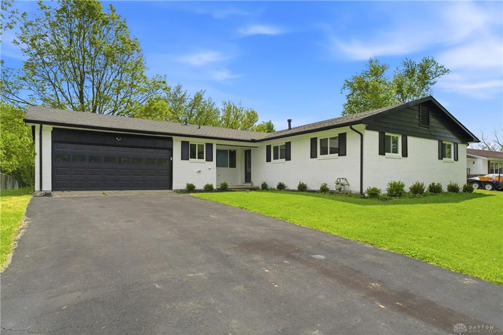 2529 Marinette Property Photo 47