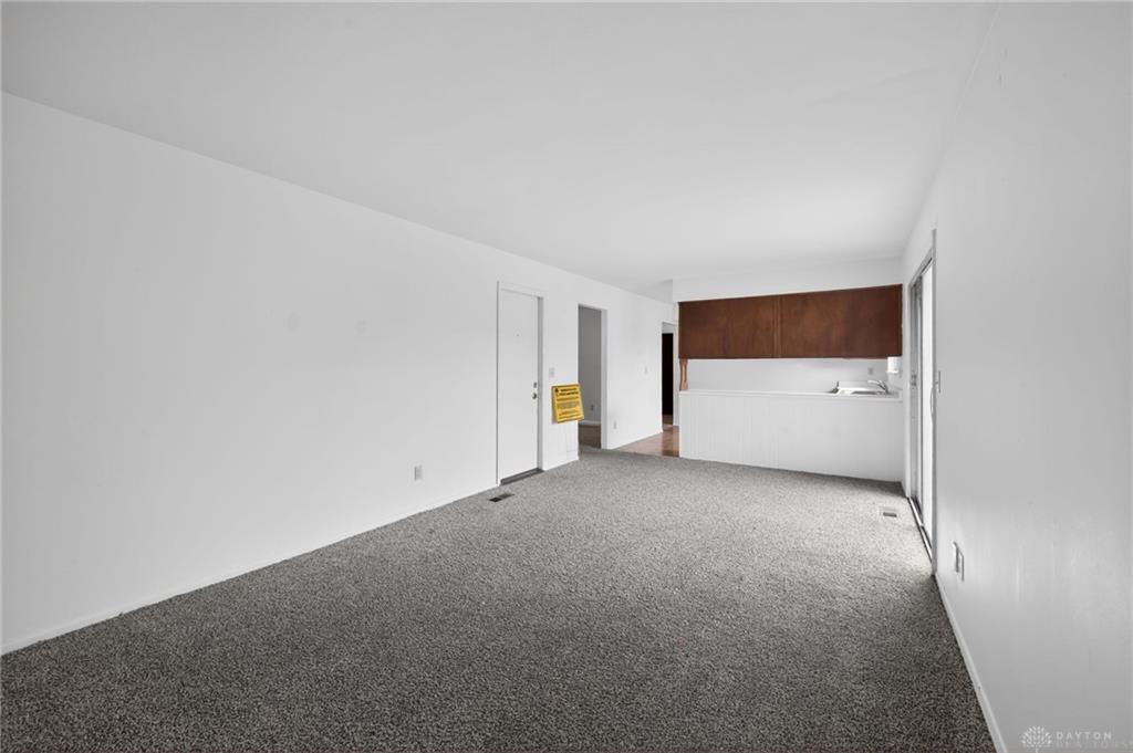 4436 Procuniar Property Photo 9