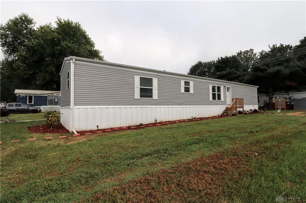 11515 Dundee Property Photo 13
