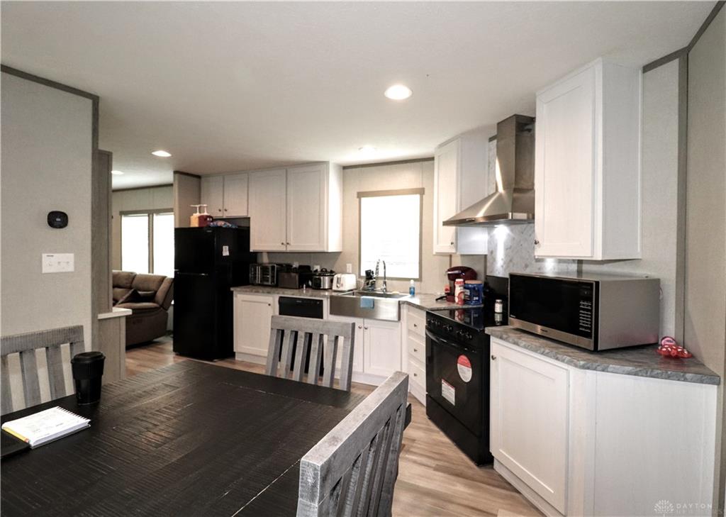 11515 Dundee Property Photo 22