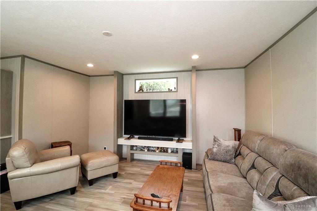 11515 Dundee Property Photo 27