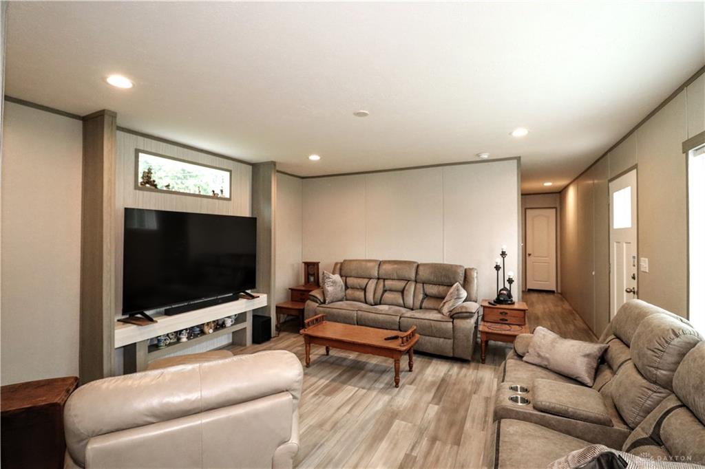 11515 Dundee Property Photo 30