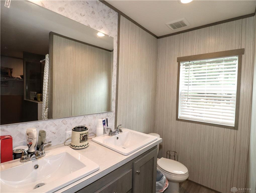 11515 Dundee Property Photo 37