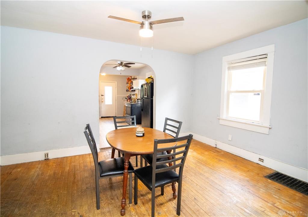 728 Brooklyn Property Photo 8