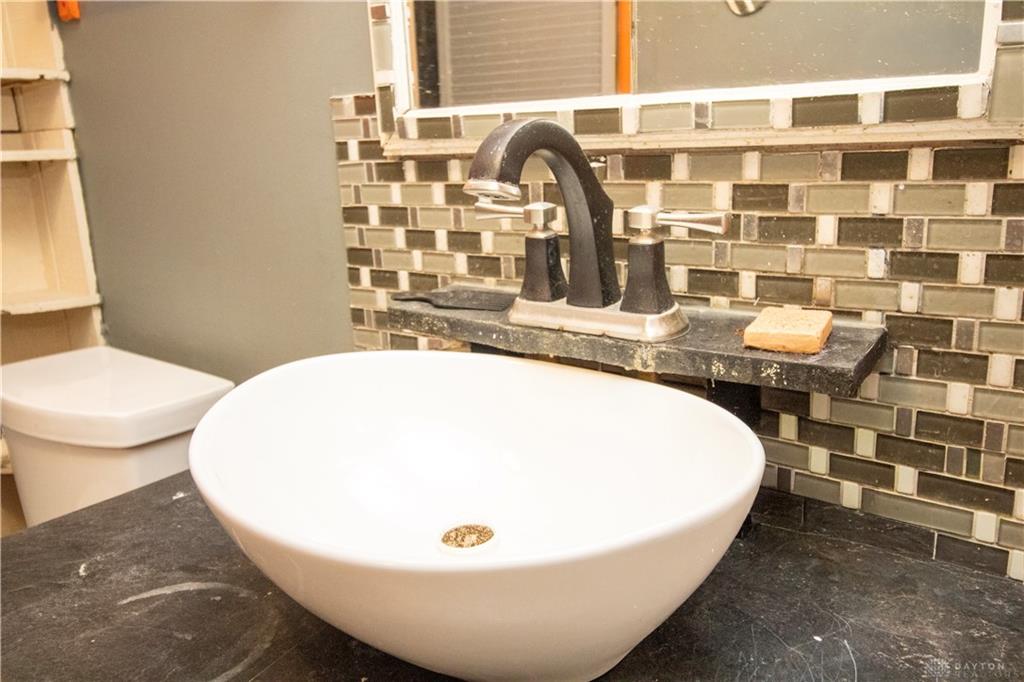 728 Brooklyn Property Photo 19