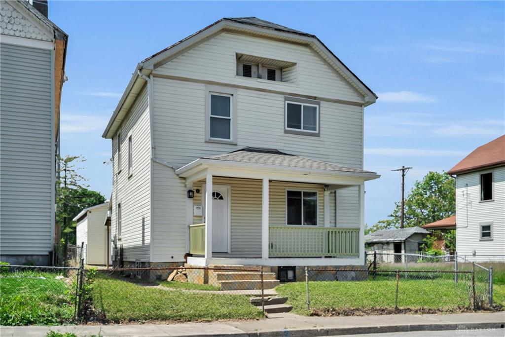 127 Stainton Property Photo 2