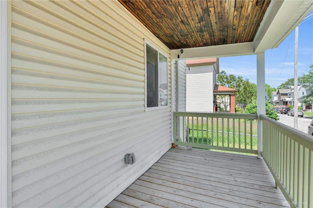 127 Stainton Property Photo 4