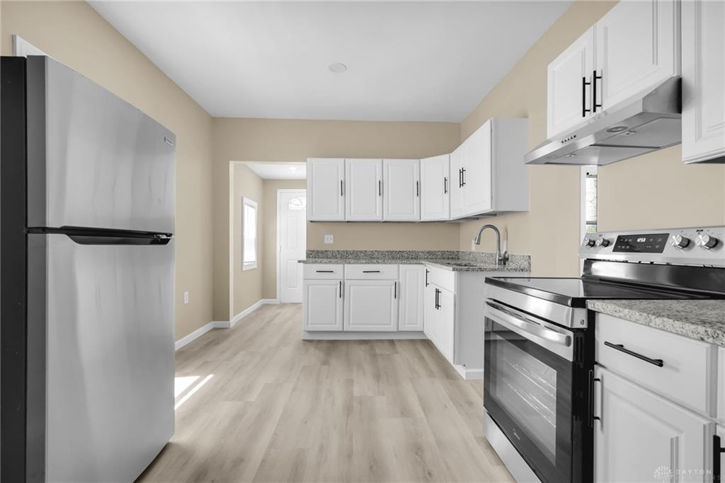 127 Stainton Property Photo 12