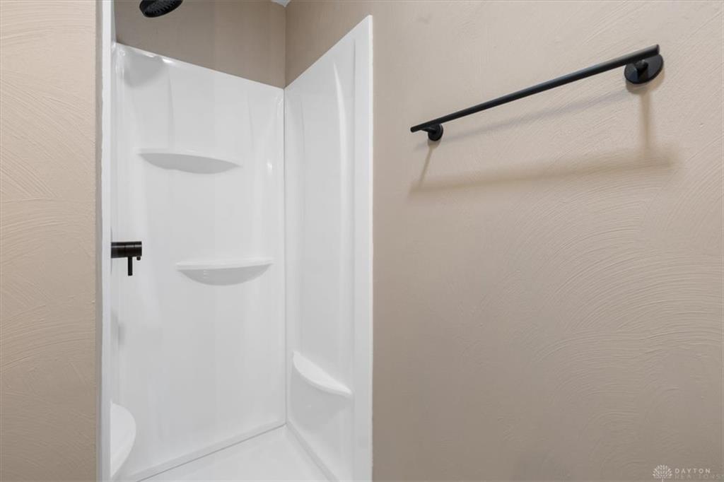 718 Lynwood Property Photo 28