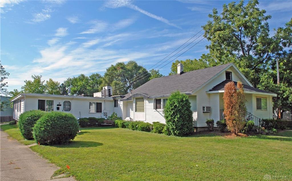 1830 Roslyn Property Photo 1