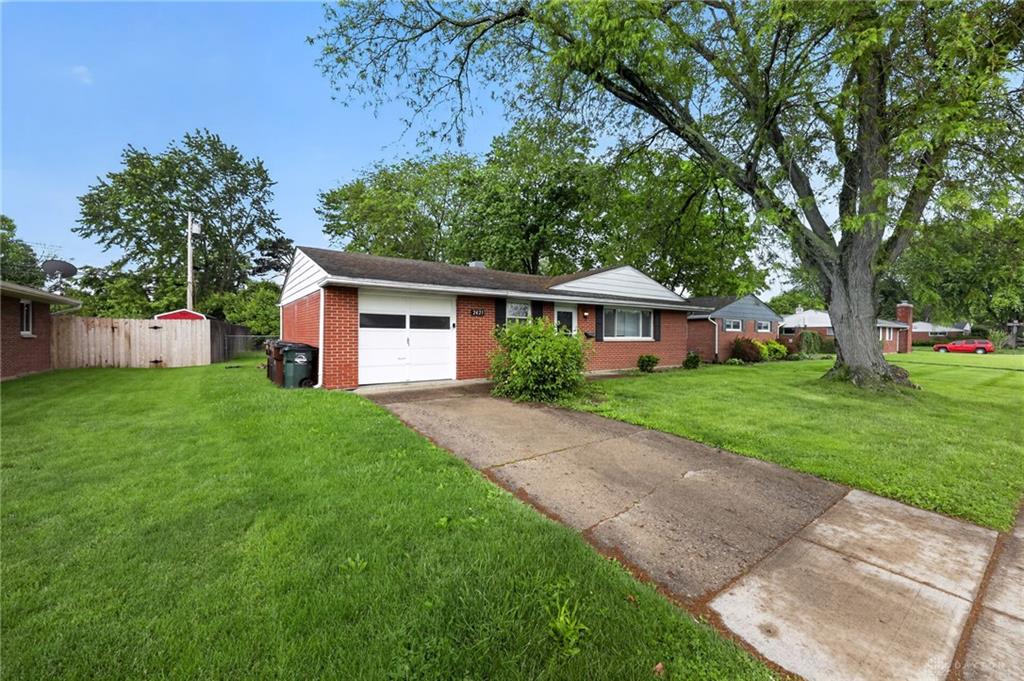 2421 Acorn Property Photo 2