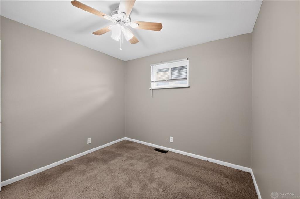 2421 Acorn Property Photo 8