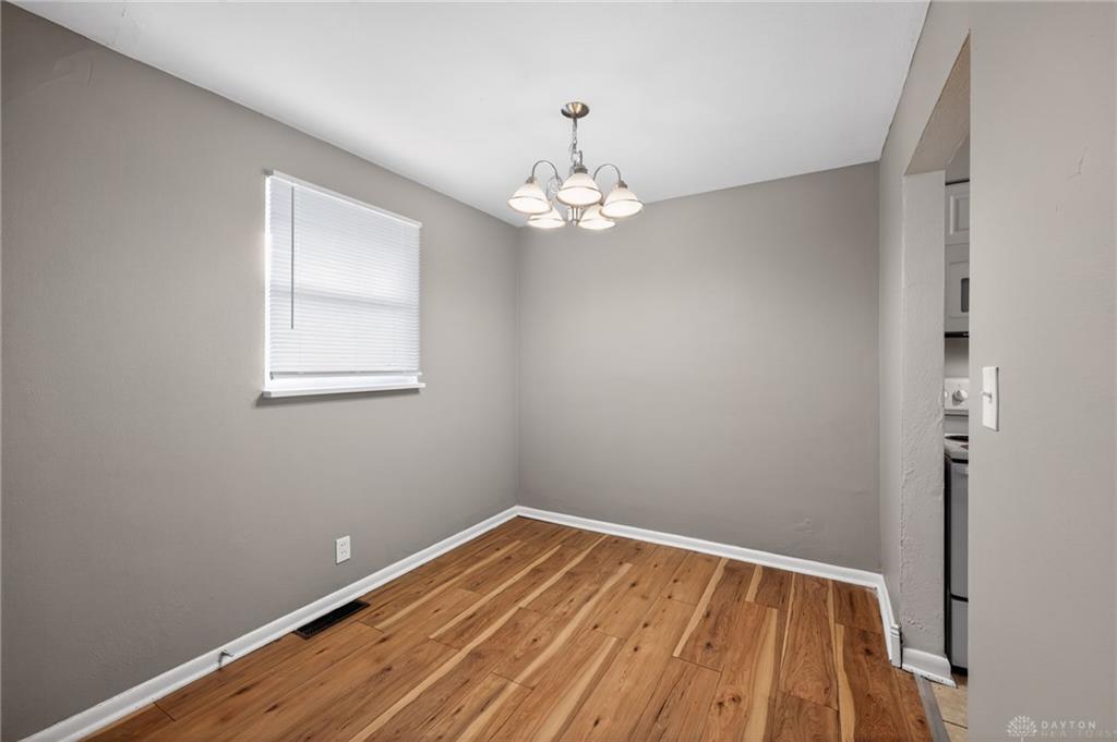 2421 Acorn Property Photo 20
