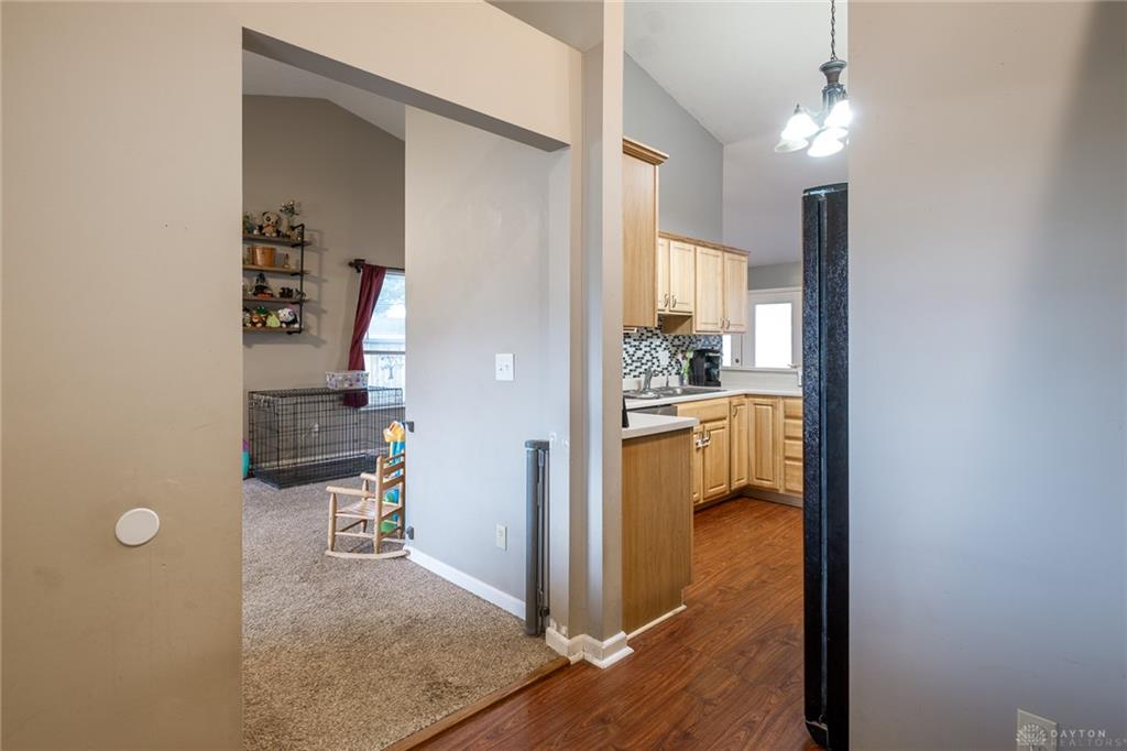 1192 Rockwell Property Photo 3