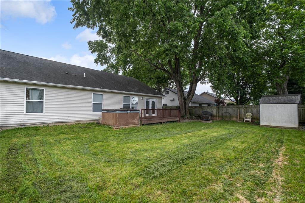 1192 Rockwell Property Photo 23