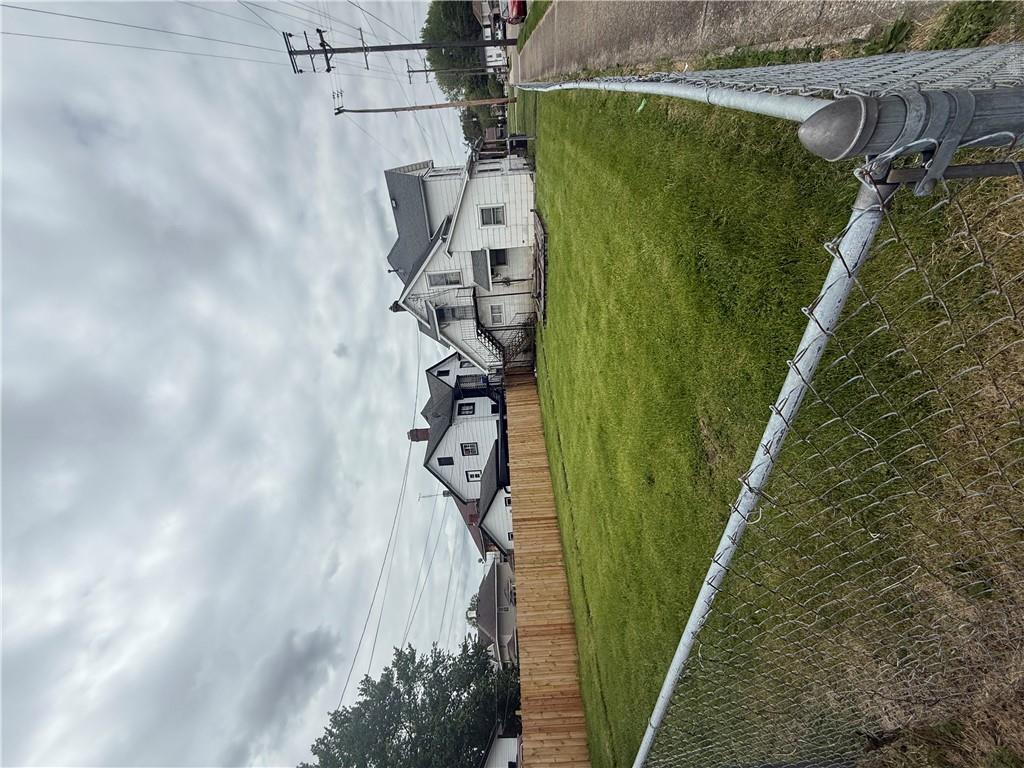 979 Lagonda Property Photo 18