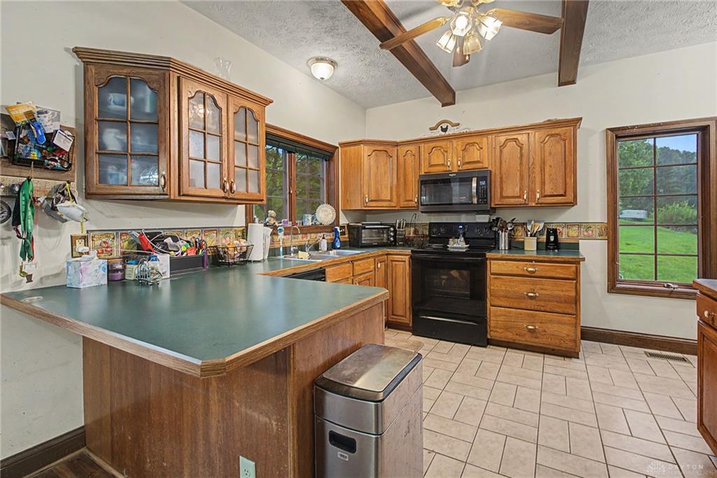 4445 Pinehill Property Photo 18