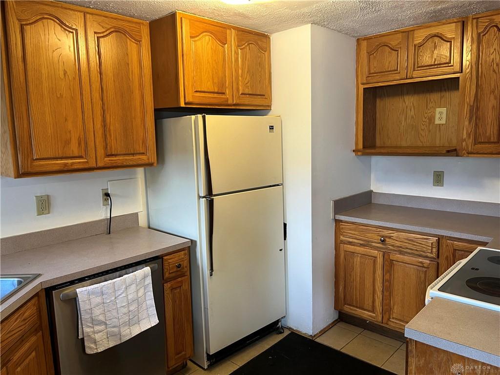 4957 Chesham Property Photo 10