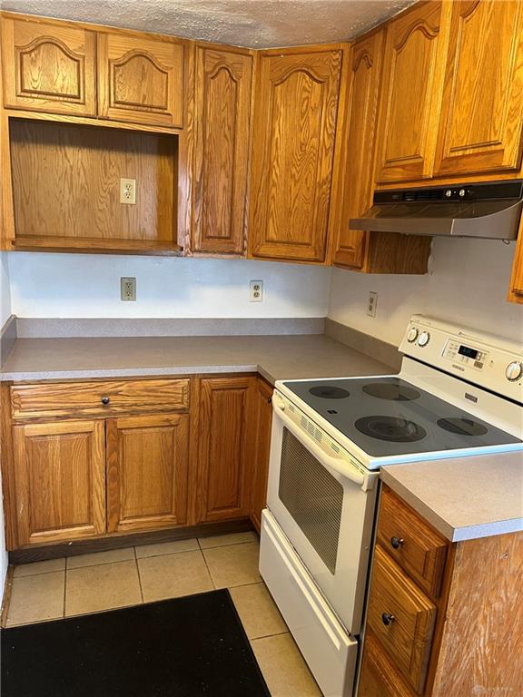 4957 Chesham Property Photo 11
