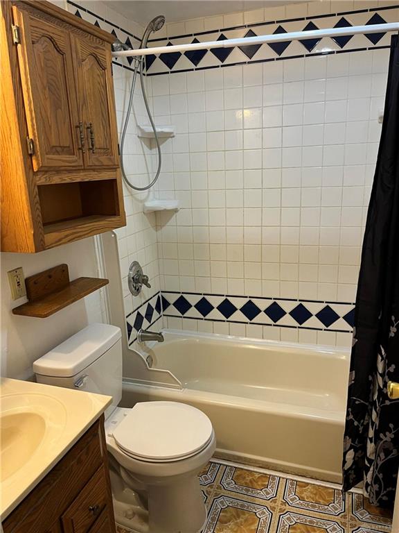 4957 Chesham Property Photo 21
