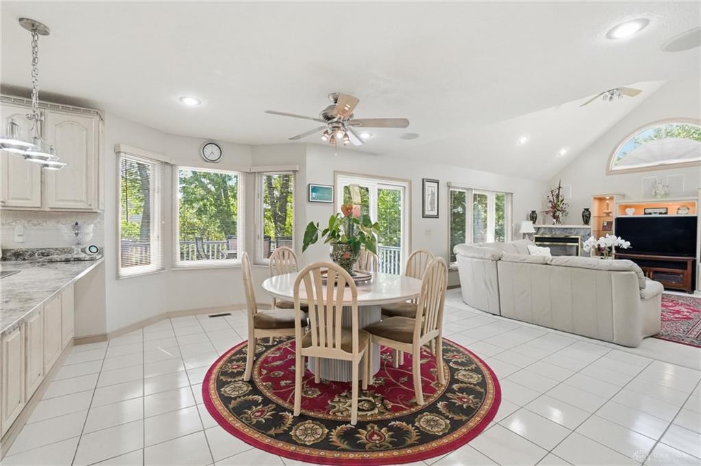 3135 Imperial Property Photo 18