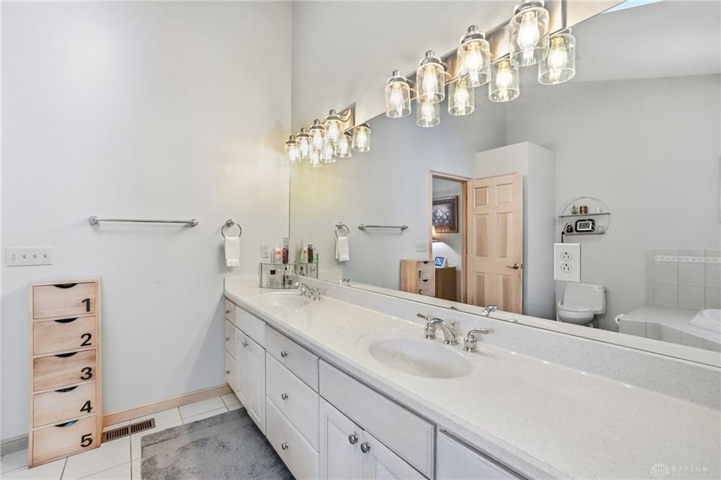 3135 Imperial Property Photo 41