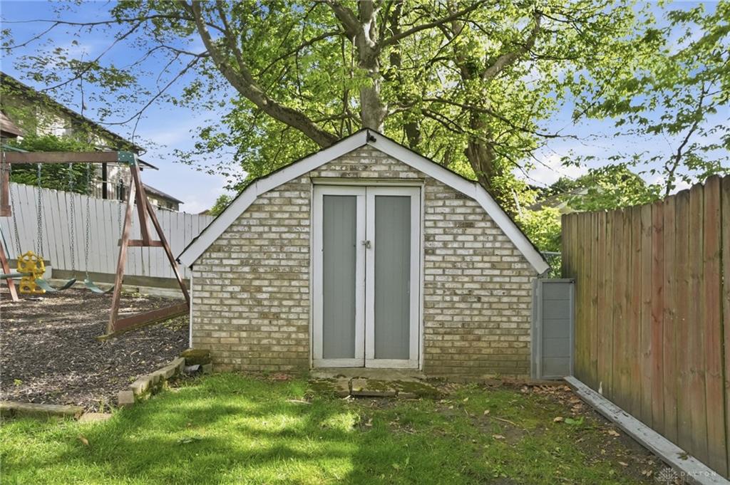 3135 Imperial Property Photo 79
